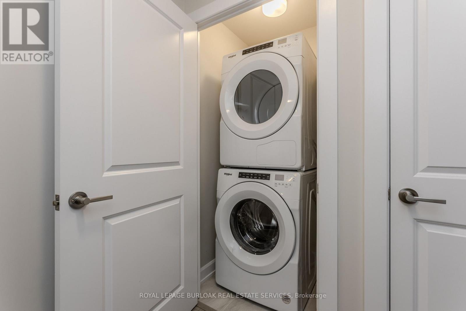 406 - 3200 William Coltson Avenue, Oakville, Ontario  L6H 7W6 - Photo 11 - W13155764
