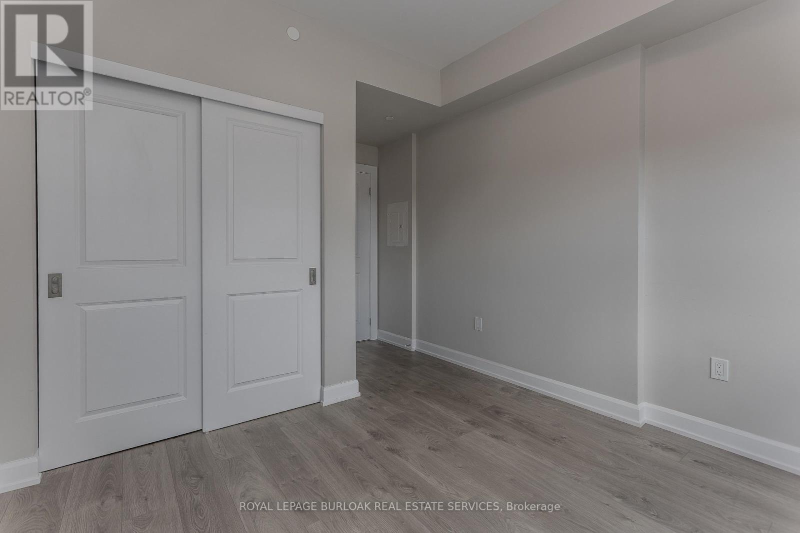 406 - 3200 William Coltson Avenue, Oakville, Ontario  L6H 7W6 - Photo 7 - W13155764