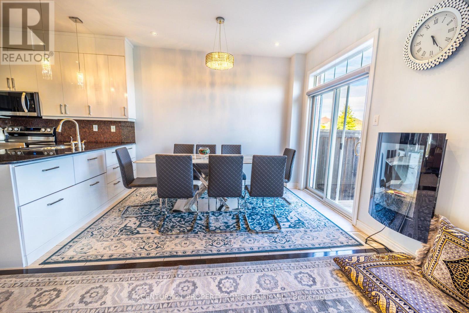 5324 Bellaggio Crescent, Mississauga, Ontario  L5V 0C9 - Photo 14 - W13155794