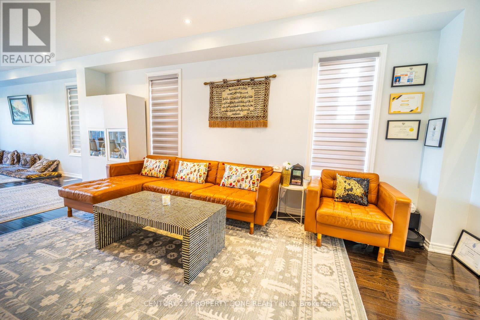 5324 Bellaggio Crescent, Mississauga, Ontario  L5V 0C9 - Photo 8 - W13155794