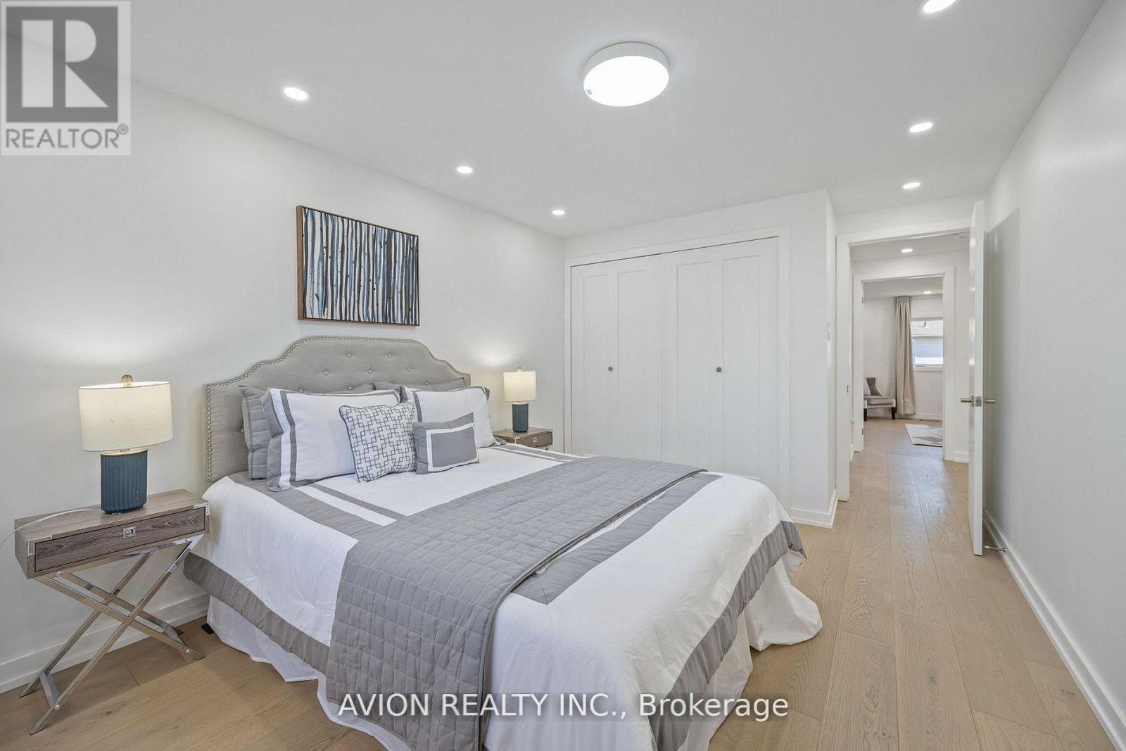 1397 Highgate Court, Oakville, Ontario  L6H 2V4 - Photo 26 - W13155822