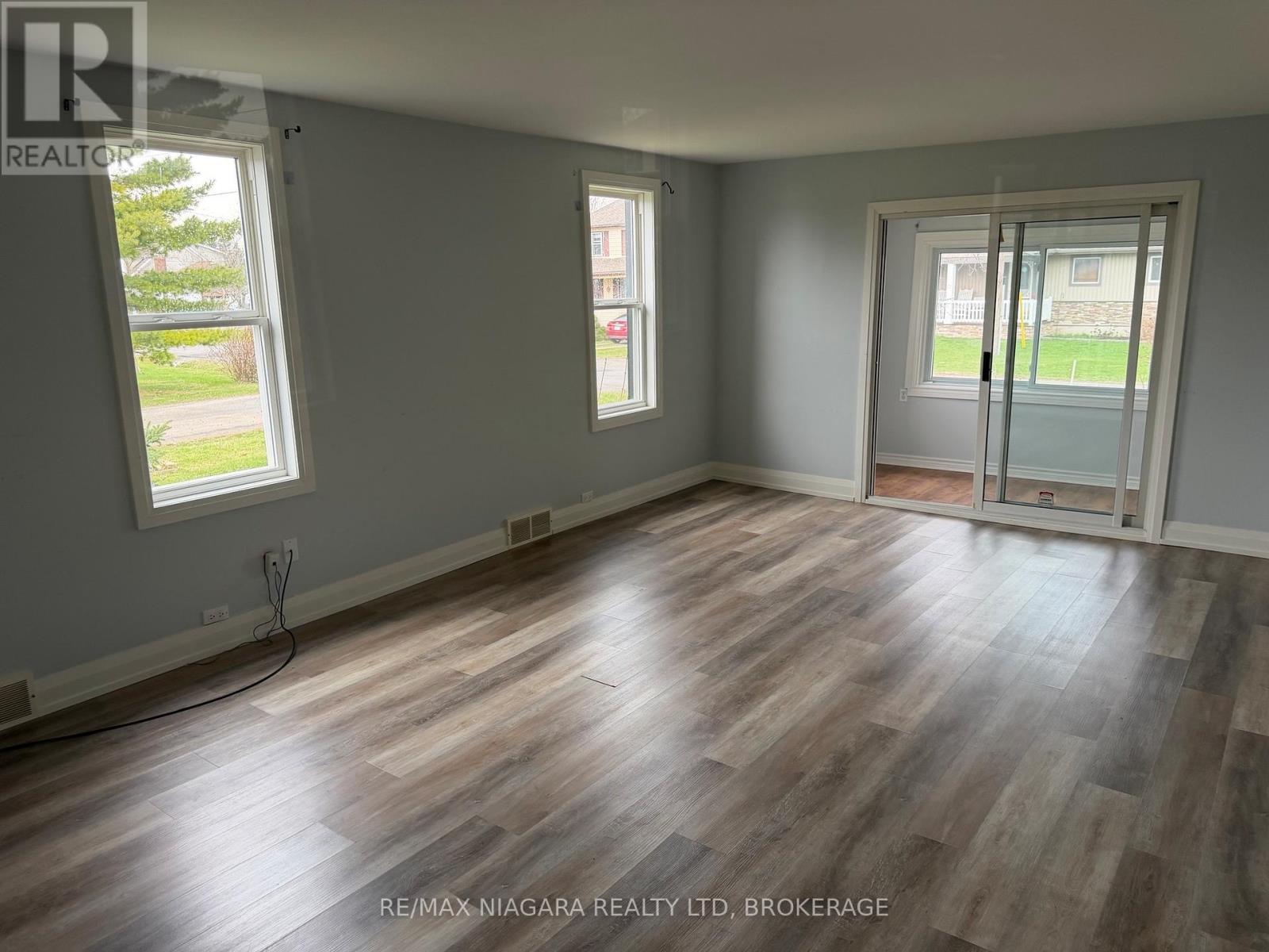 43 Marlatts Road, Thorold (Thorold Downtown), Ontario L2V 1N5 - Photo 7 - X13155884