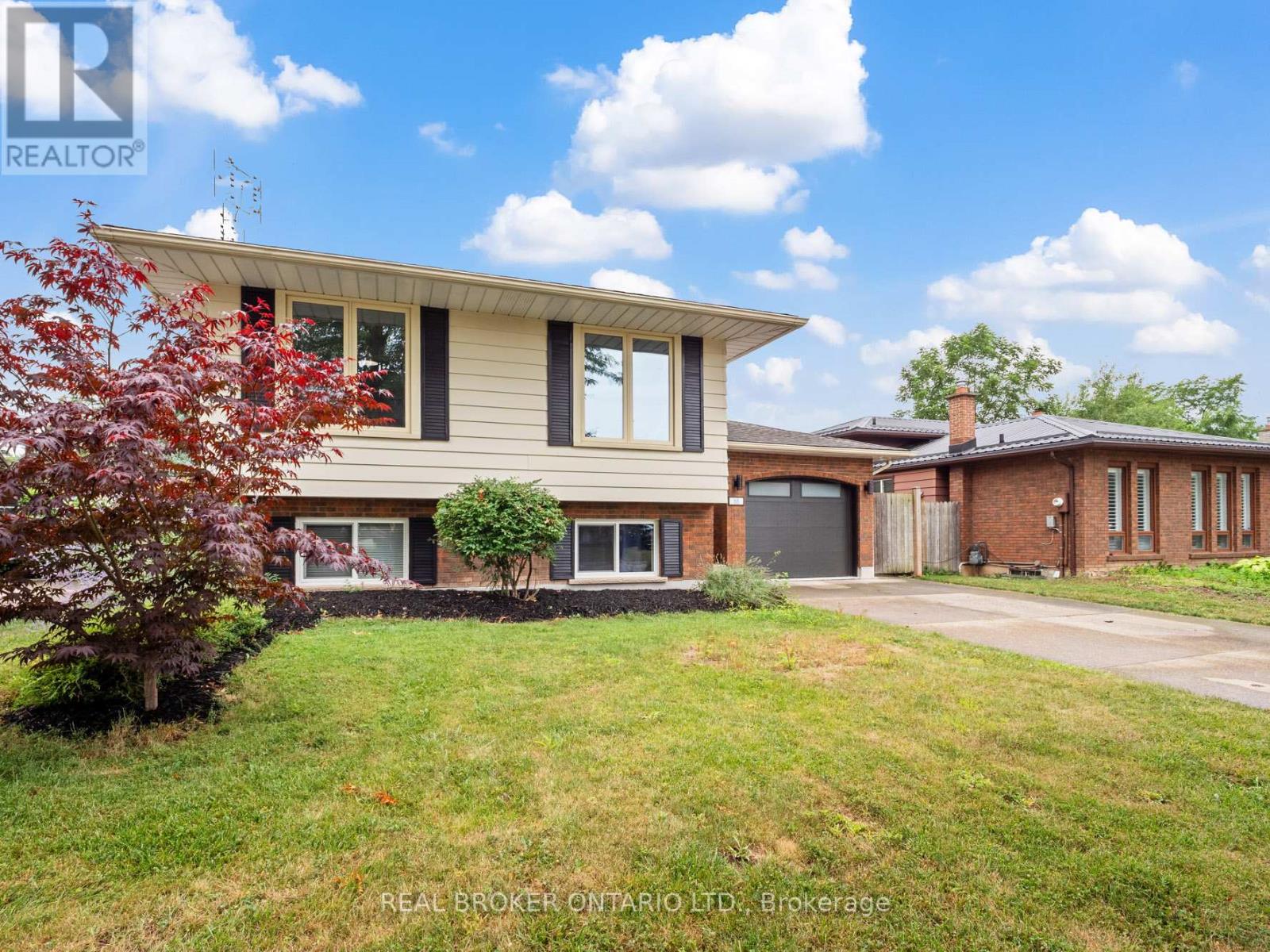 68 Ziraldo Road, St. Catharines (Martindale Pond), Ontario L2N 6T1 - Photo 1 - X13155956