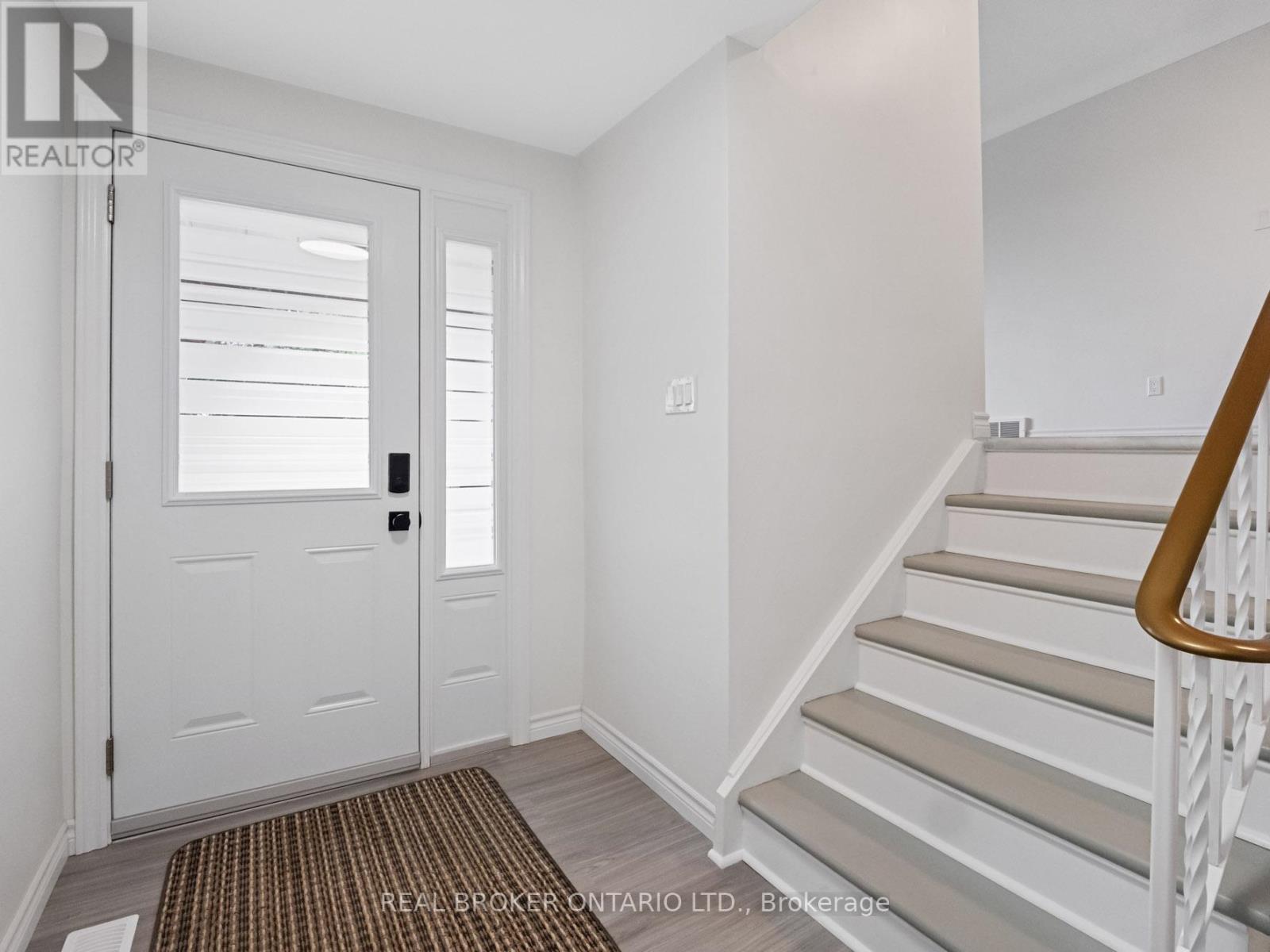 68 Ziraldo Road, St. Catharines (Martindale Pond), Ontario L2N 6T1 - Photo 4 - X13155956