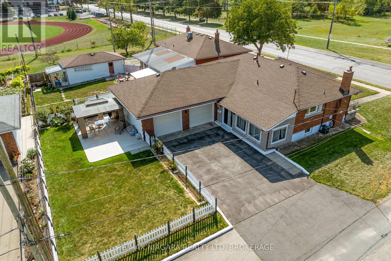 419 Steele Street, Port Colborne, Ontario  L3K 4Y1 - Photo 3 - X13156004