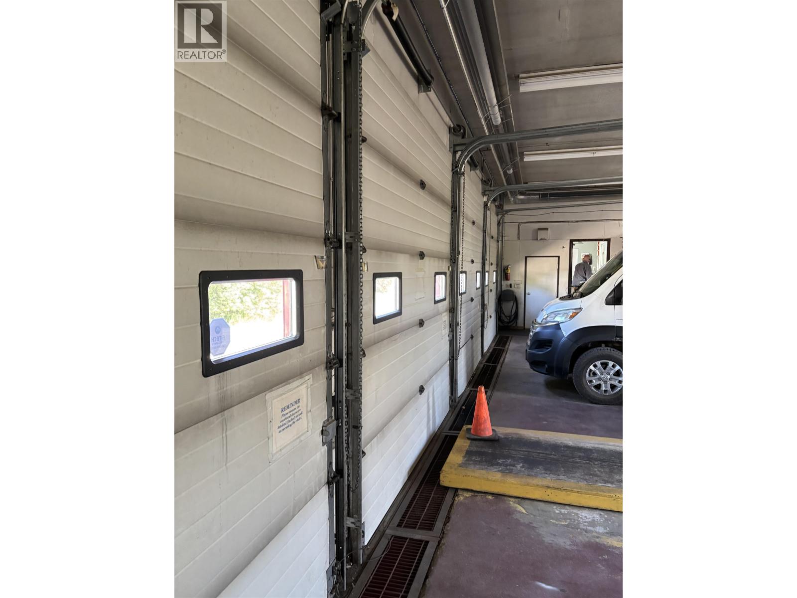 2832 Queensway Street, Prince George, British Columbia V2L 4M5 - Photo 6 - C8078898