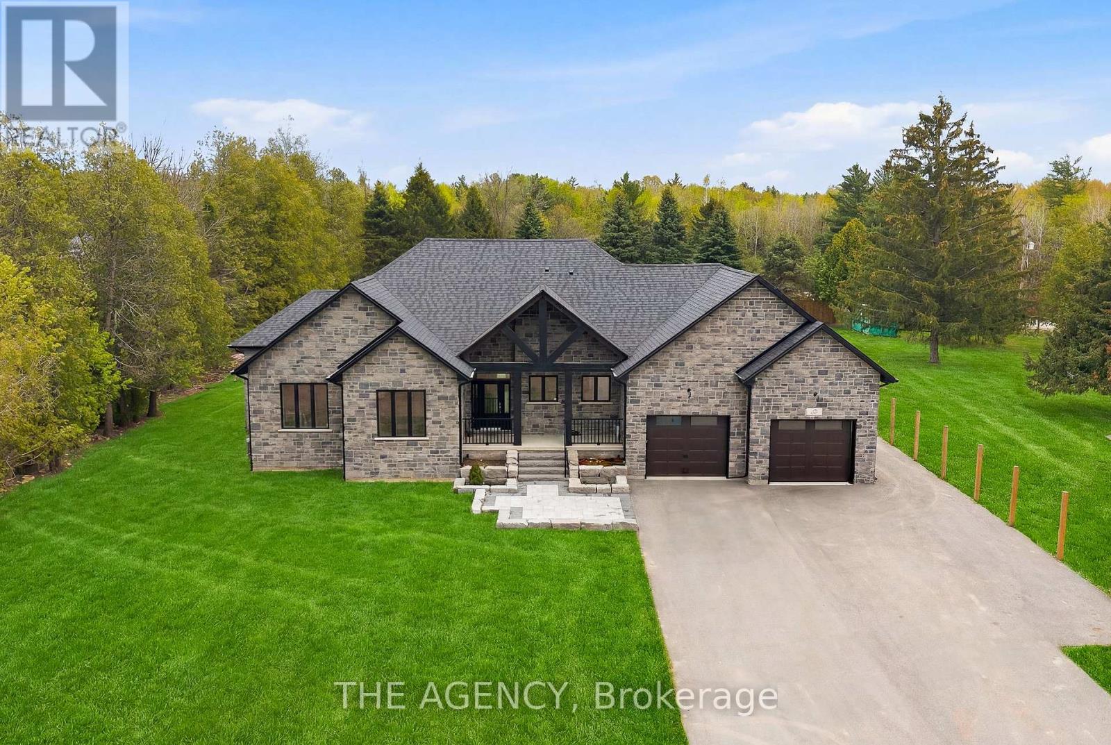 75 Robinson Road, Cambridge, Ontario N1R 5S7 - Photo 1 - X13155390