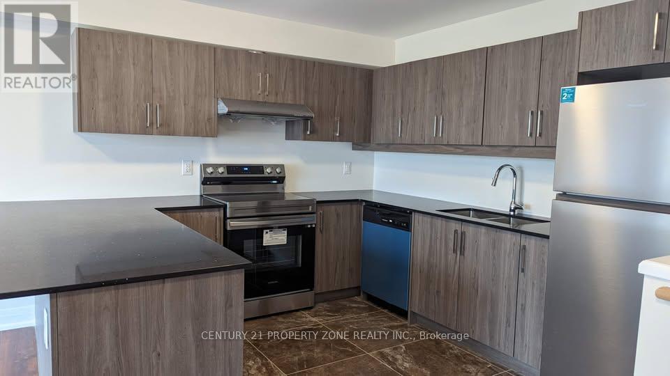 6 - 183 Victoria Street N, Kitchener, Ontario  N2H 5C5 - Photo 2 - X13155470