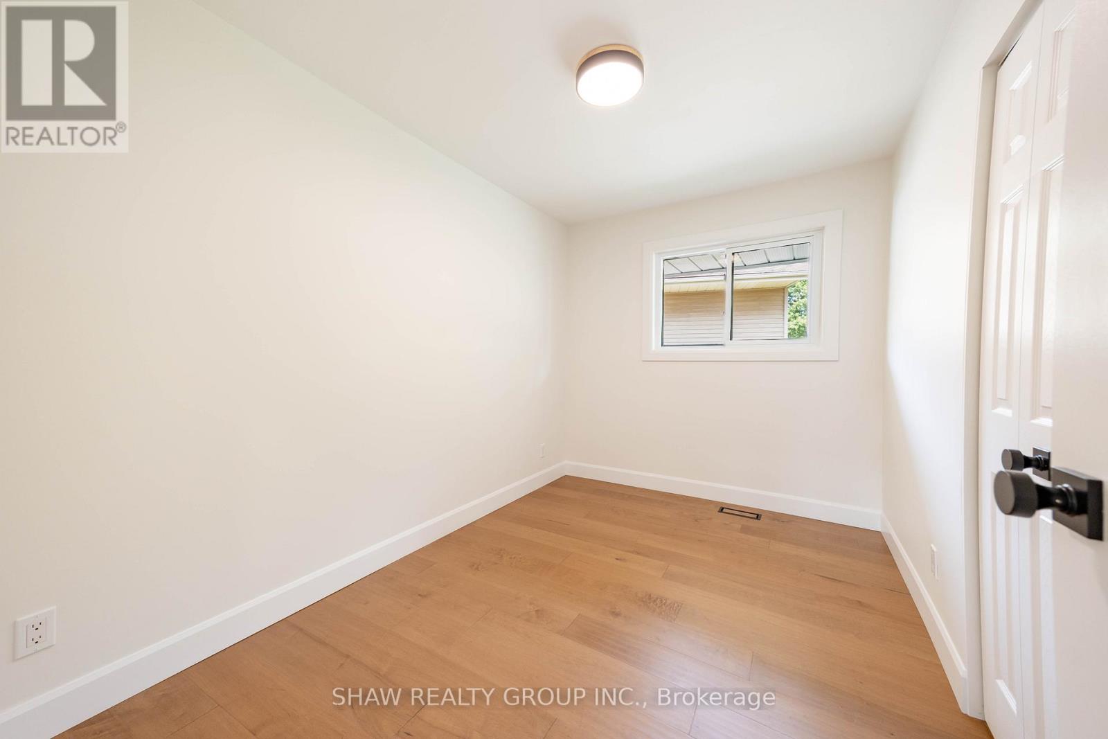 22 Charlotte Crescent, Kitchener, Ontario  N2B 2K3 - Photo 17 - X13155472