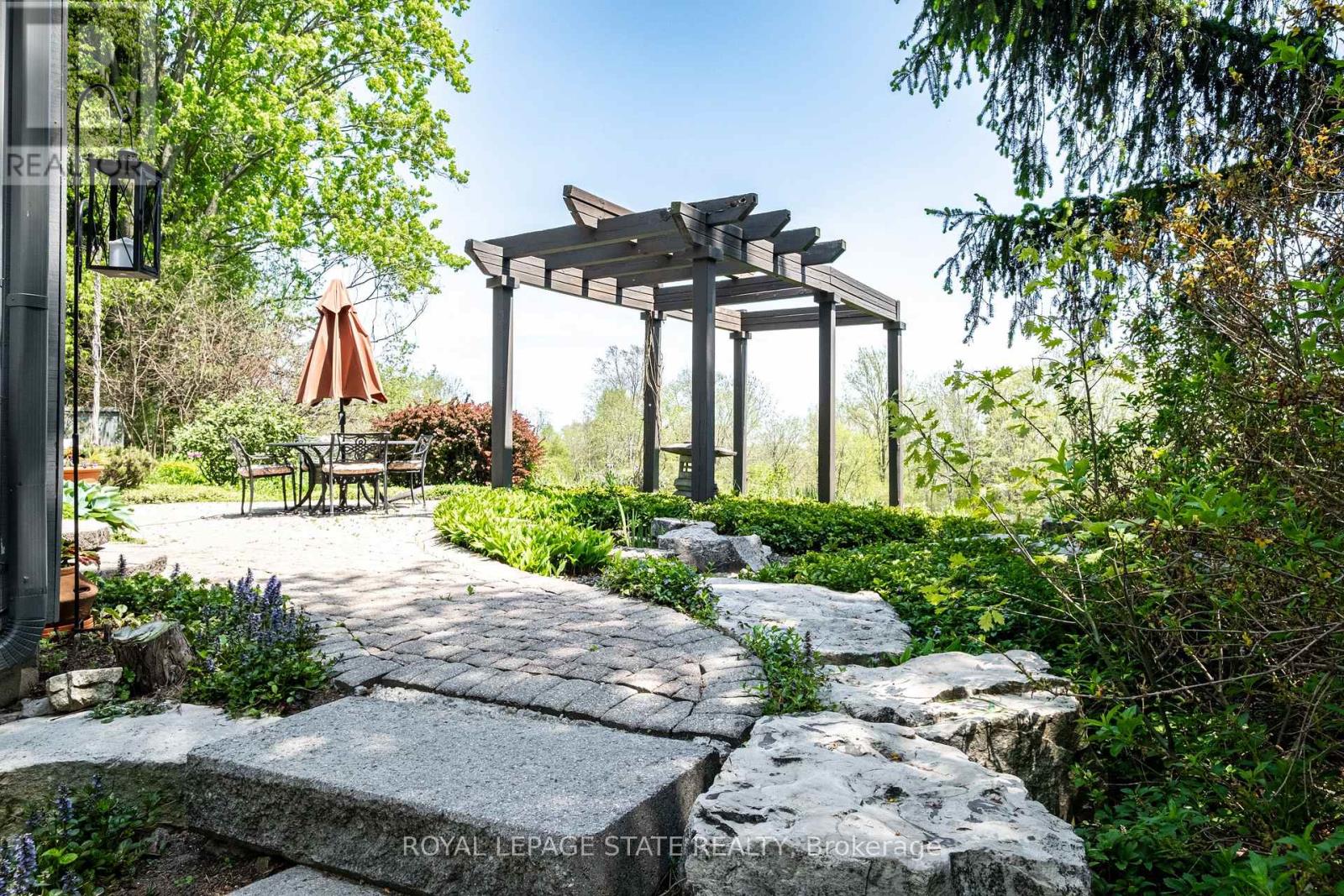 176 Weirs Lane, Hamilton, Ontario L9H 5E1 - Photo 47 - X13155728