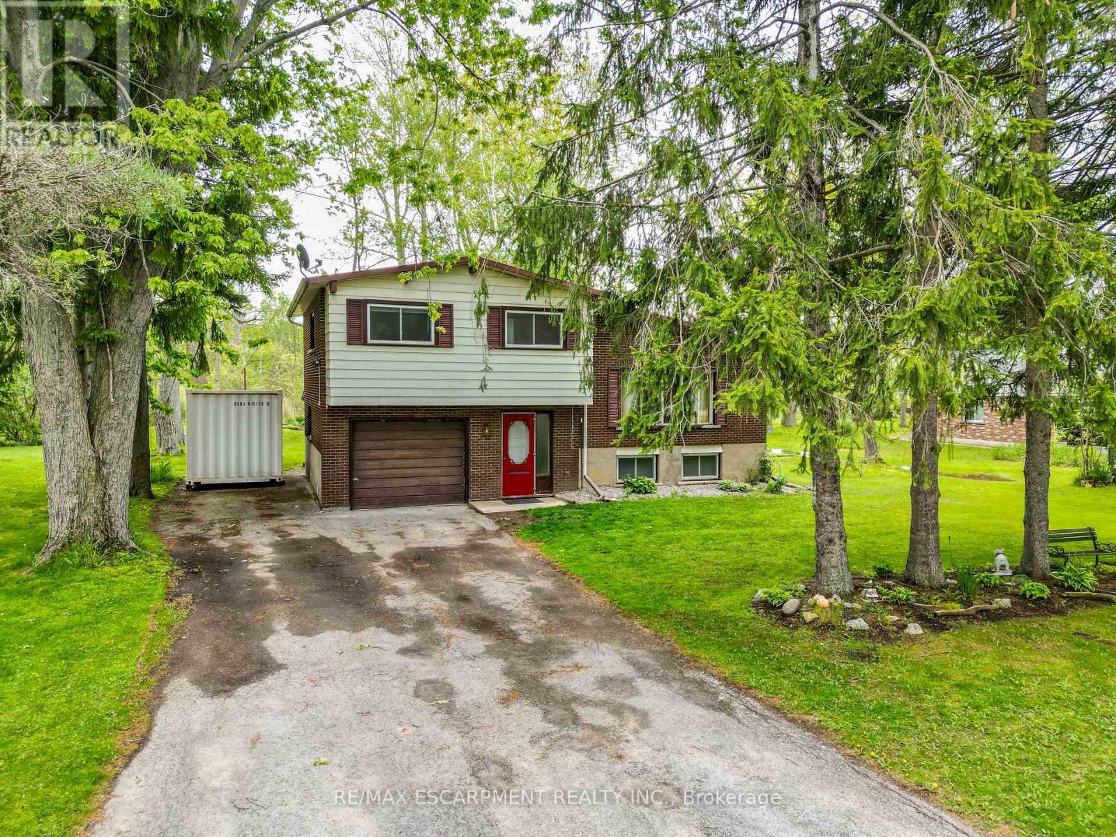 124 Mumby Road, Haldimand, Ontario  N1A 2W5 - Photo 1 - X13155750