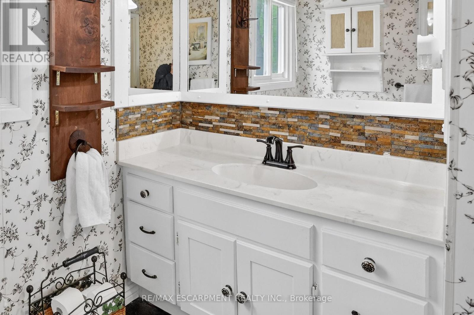 124 Mumby Road, Haldimand, Ontario  N1A 2W5 - Photo 26 - X13155750