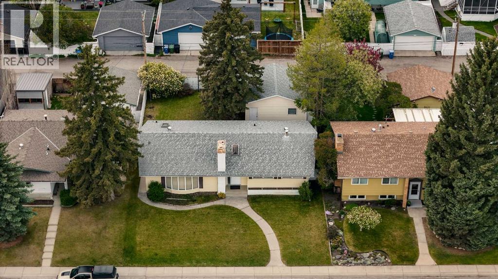 10823 Maplecreek Drive SE, Calgary, Alberta  T2J 1V4 - Photo 34 - A2301461