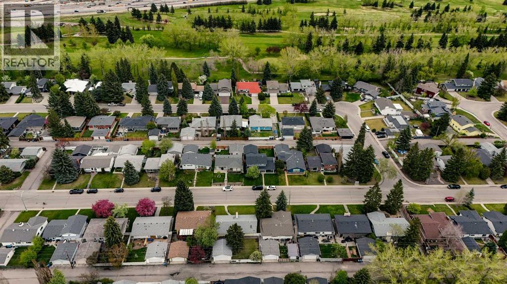 10823 Maplecreek Drive SE, Calgary, Alberta  T2J 1V4 - Photo 38 - A2301461