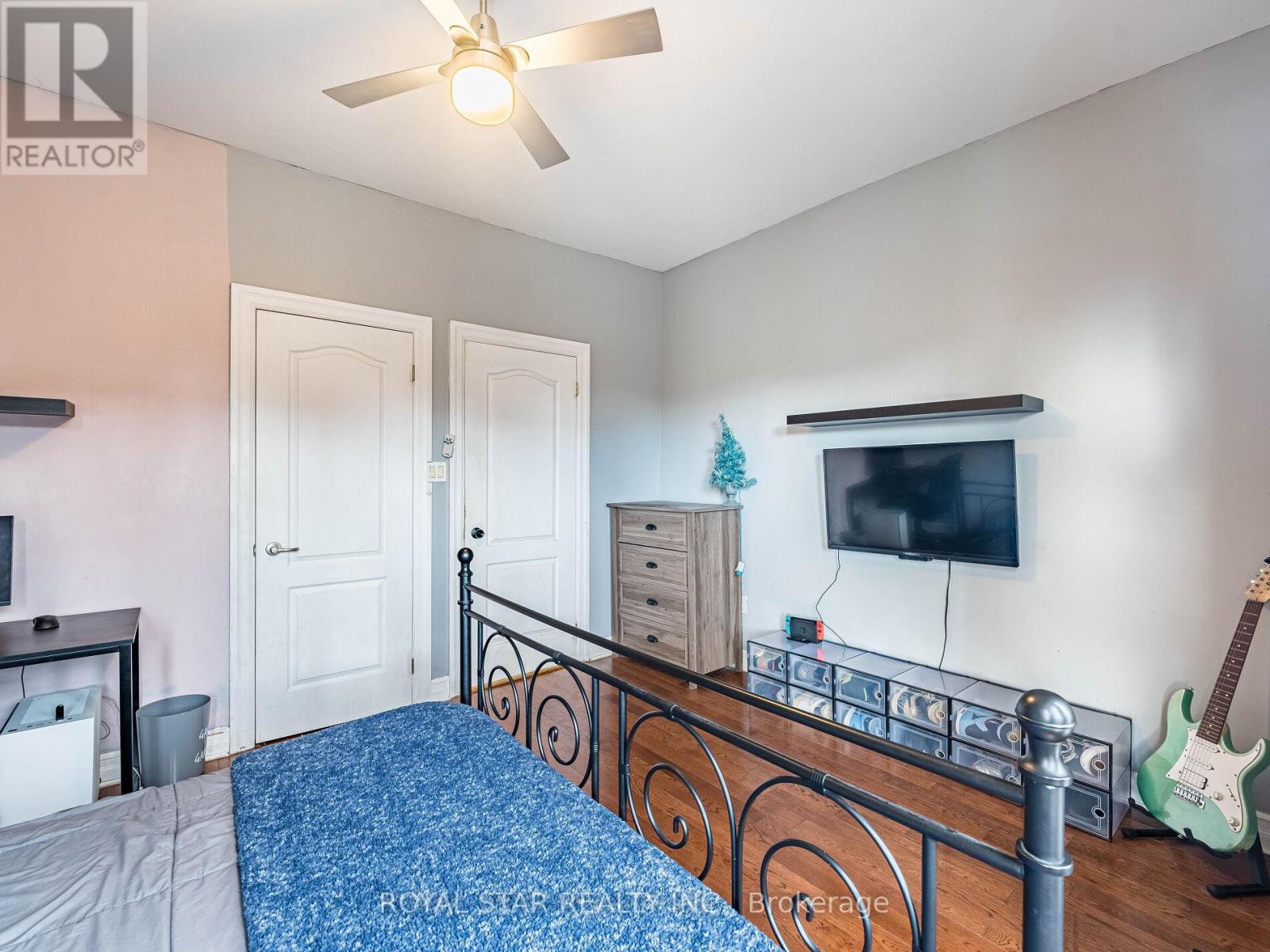 74 Montrose Avenue, Toronto, Ontario M6J 2T7 - Photo 23 - C13155886