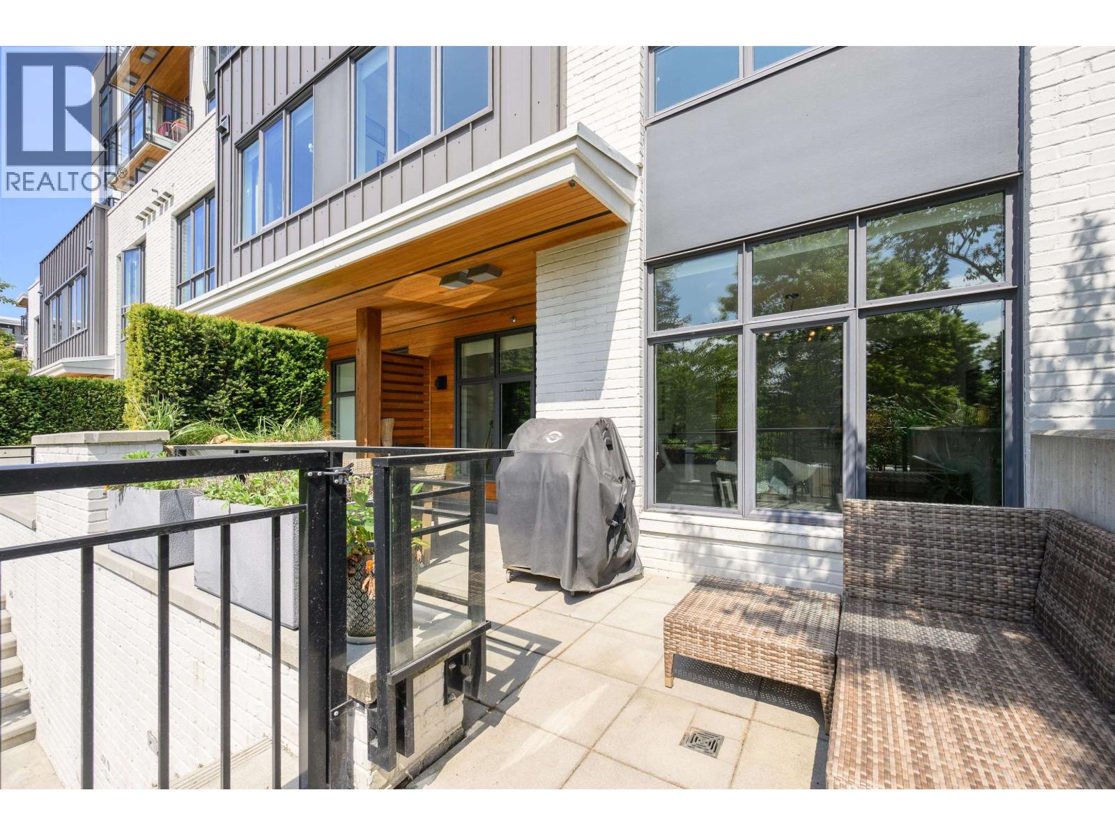 108 733 E 3rd Street, North Vancouver, British Columbia V7L 1G8 - Photo 10 - R3126249