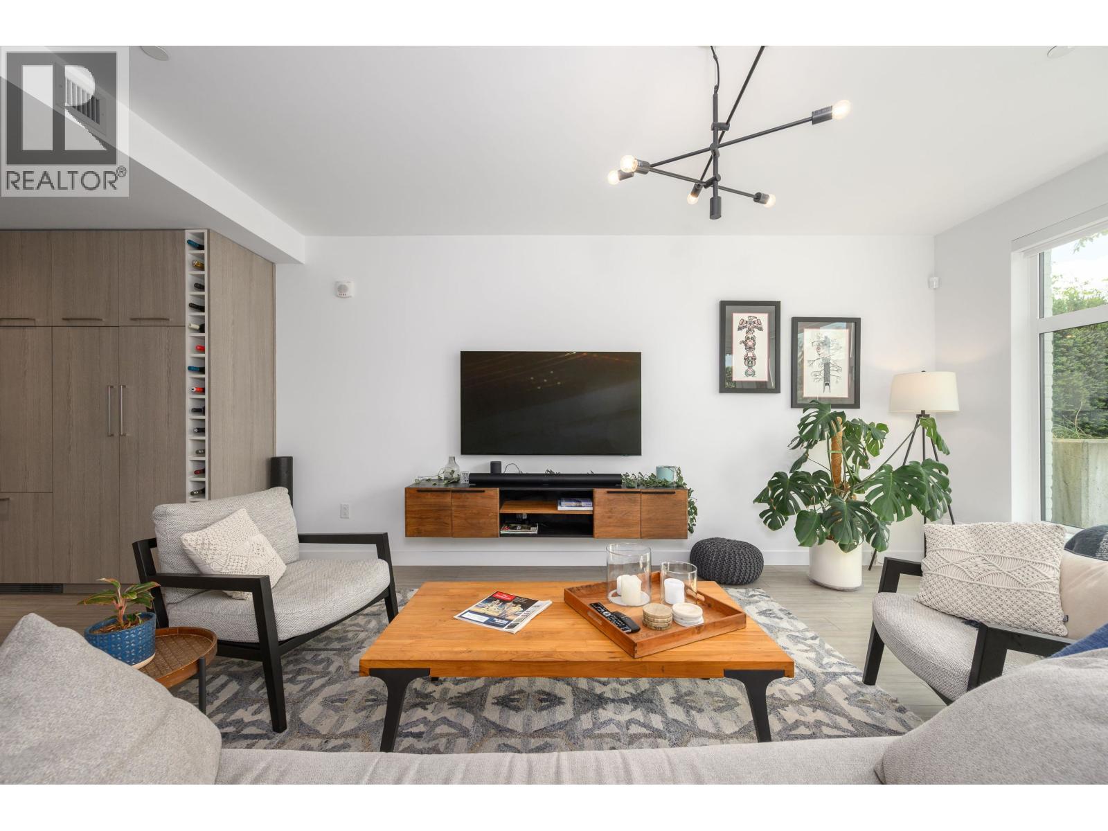 108 733 E 3rd Street, North Vancouver, British Columbia V7L 1G8 - Photo 7 - R3126249