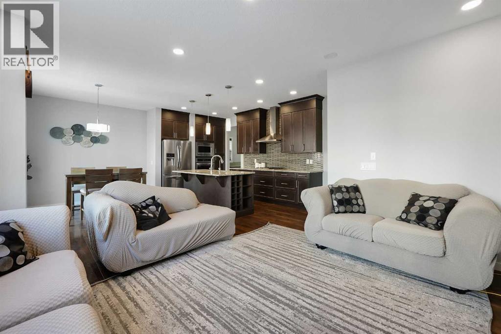 216 Carringvue Manor NW, Calgary, Alberta T3P 0W3 - Photo 12 - A2311000