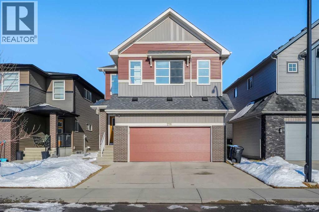 216 Carringvue Manor NW, Calgary, Alberta