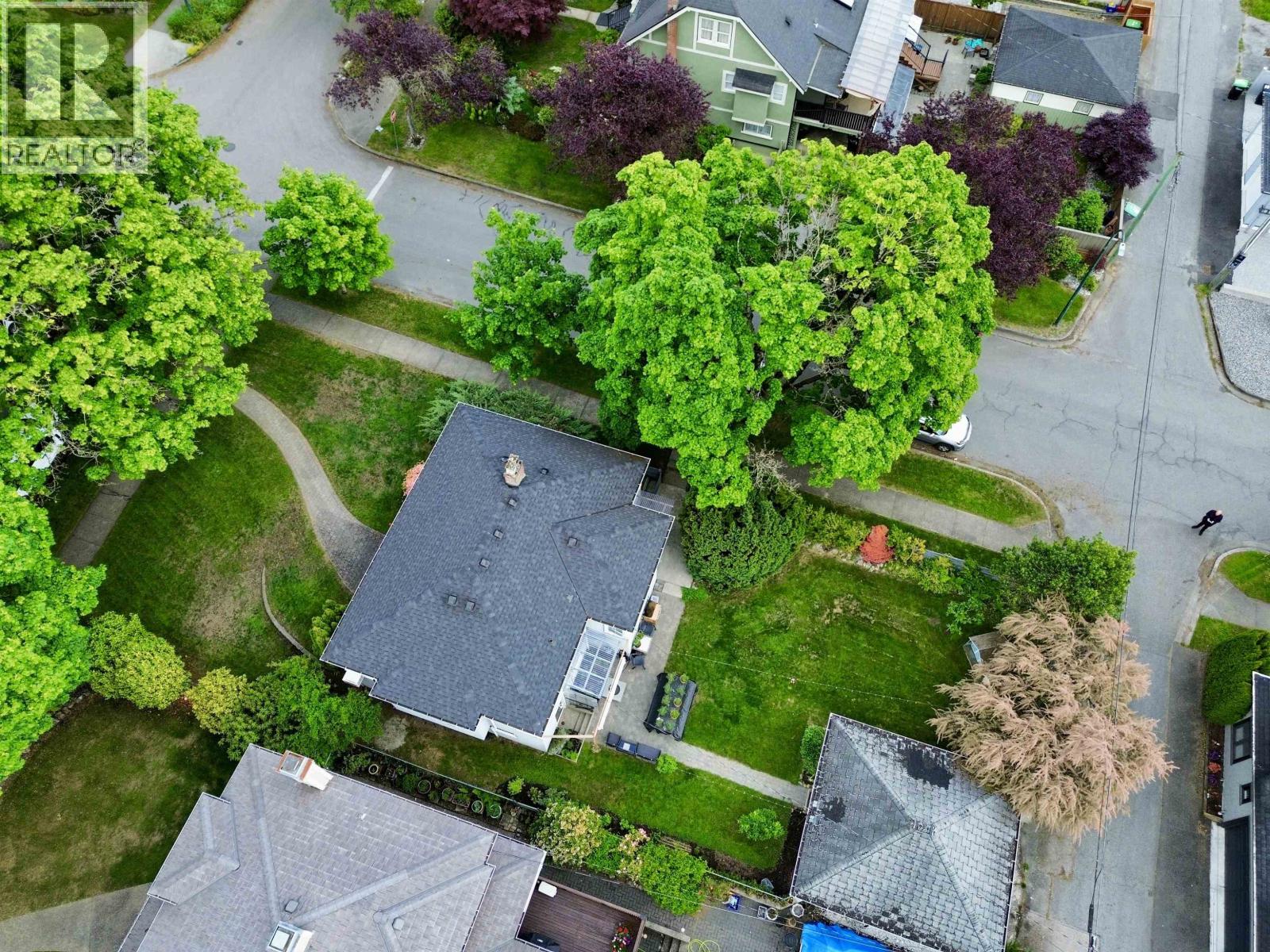 2506 W 15th Avenue, Vancouver, British Columbia  V6K 2Z4 - Photo 40 - R3126231