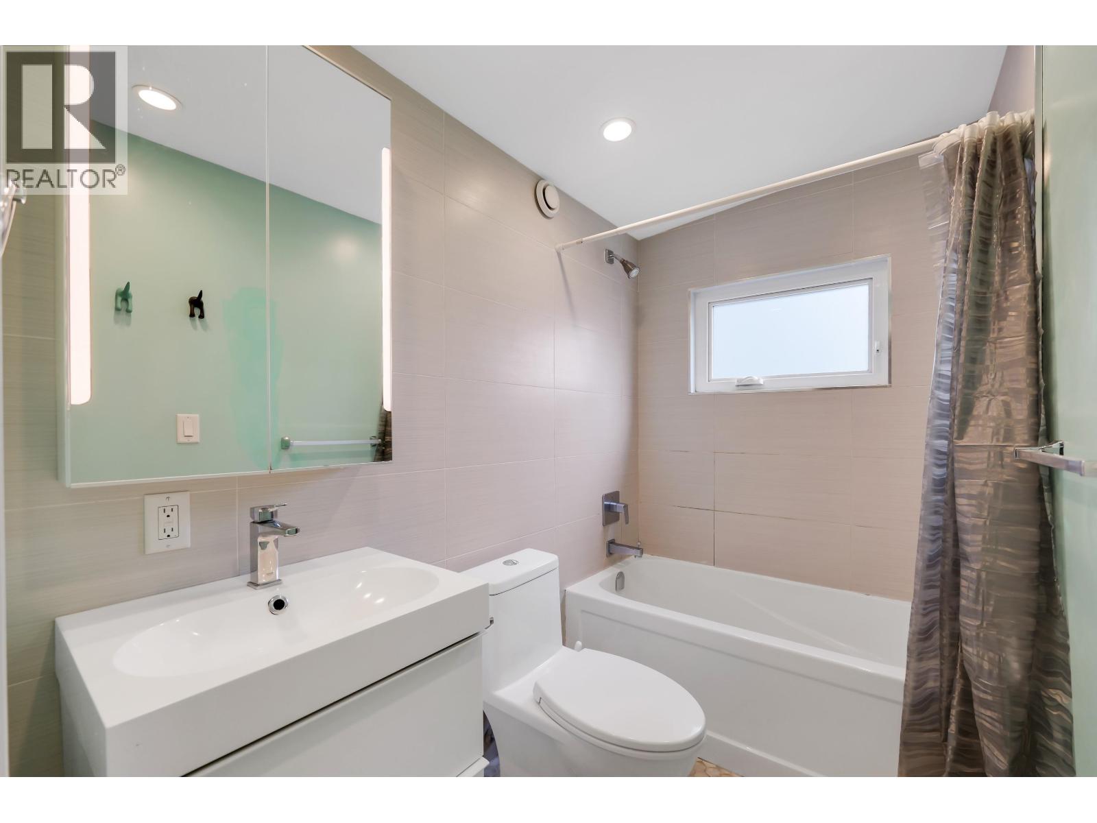 40524 N Highlands Way, Squamish, British Columbia  V0N 1T0 - Photo 11 - R3126243