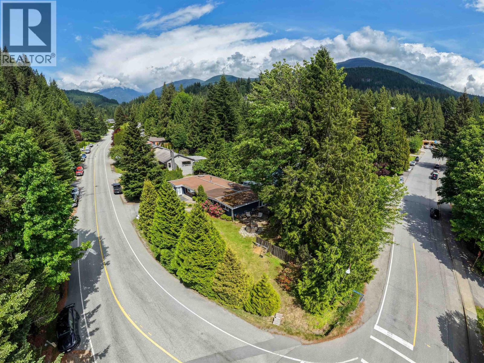 40524 N Highlands Way, Squamish, British Columbia  V0N 1T0 - Photo 29 - R3126243