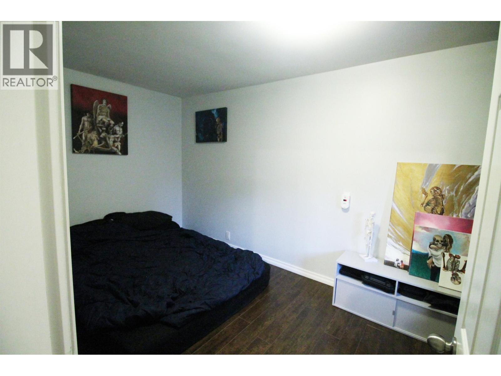 737 Robinson, Coquitlam, British Columbia  V3J 4E9 - Photo 7 - R3126252