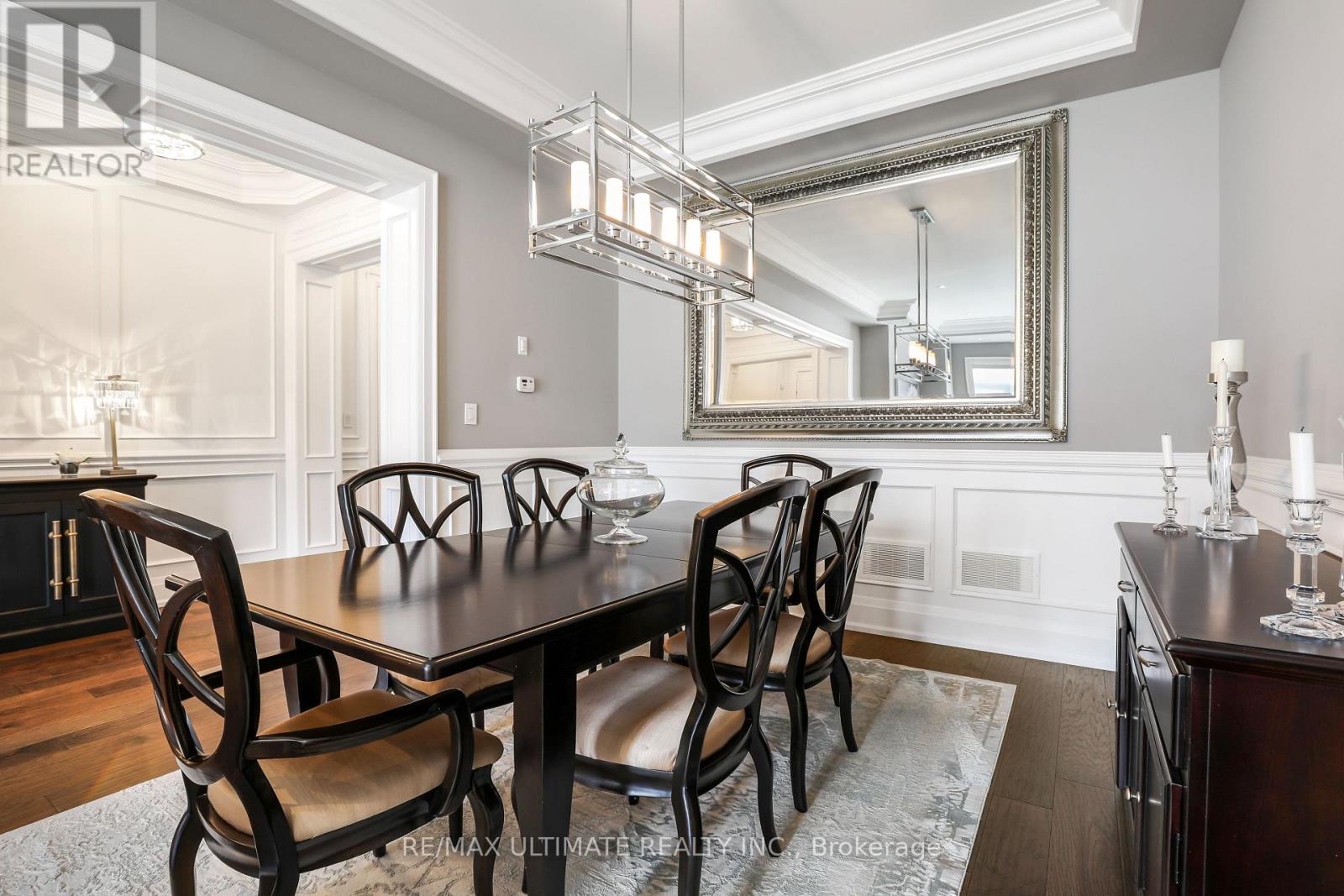 31 Presteign Avenue, Toronto (O'connor-Parkview), Ontario  M4B 3A9 - Photo 5 - E13155866