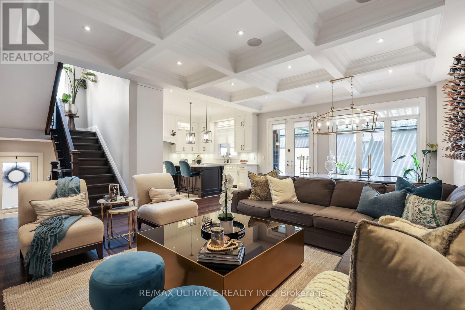 31 Presteign Avenue, Toronto (O'connor-Parkview), Ontario  M4B 3A9 - Photo 7 - E13155866