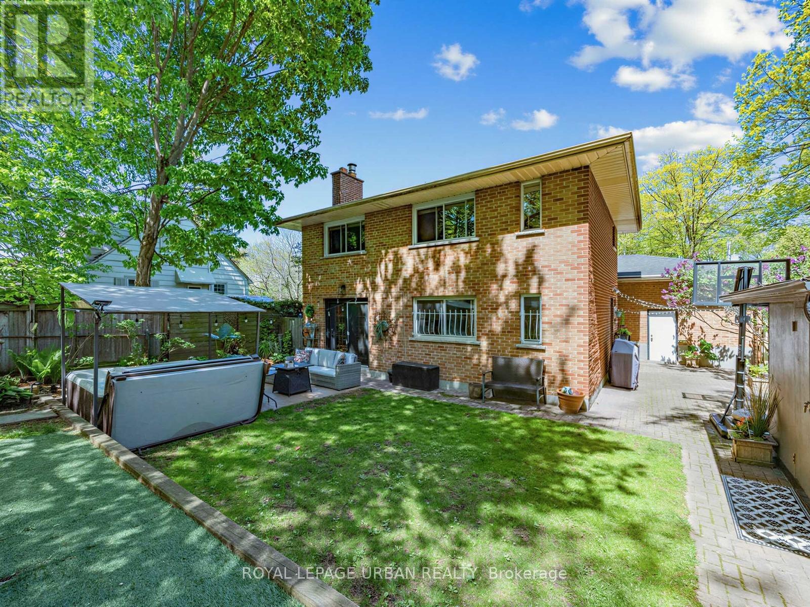 95 Oakridge Drive, Toronto, Ontario  M1M 2A6 - Photo 25 - E13155892
