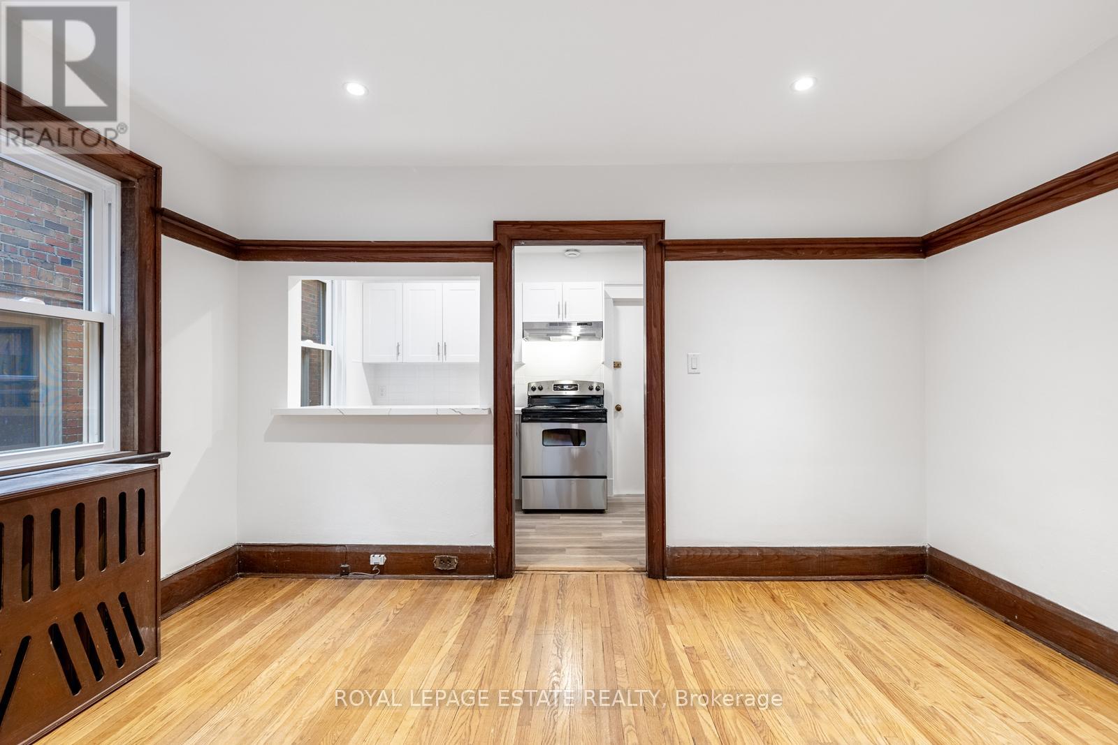 Main - 88 Glen Manor Drive, Toronto, Ontario  M4E 2X2 - Photo 14 - E13156022