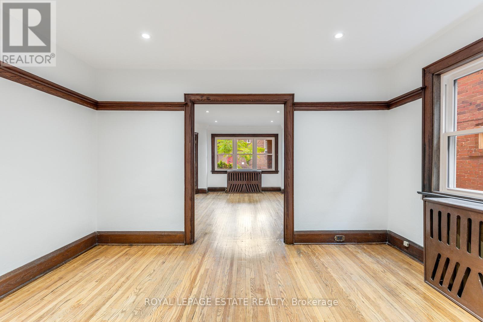 Main - 88 Glen Manor Drive, Toronto, Ontario  M4E 2X2 - Photo 15 - E13156022