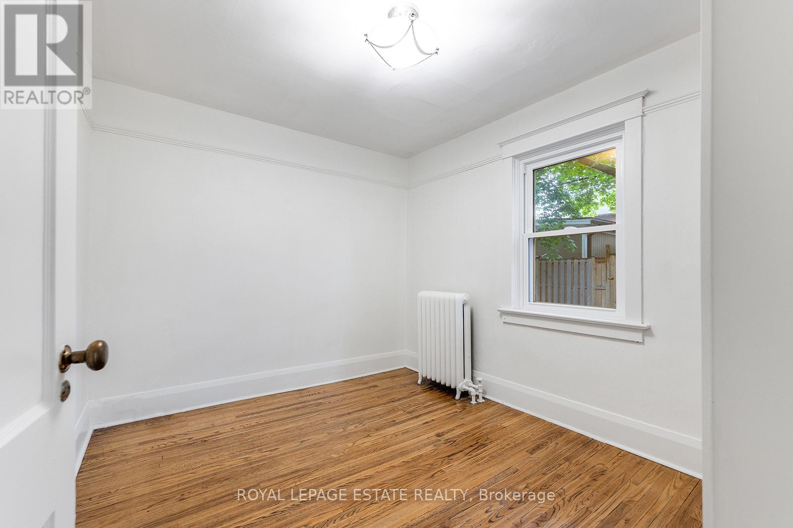 Main - 88 Glen Manor Drive, Toronto, Ontario  M4E 2X2 - Photo 23 - E13156022