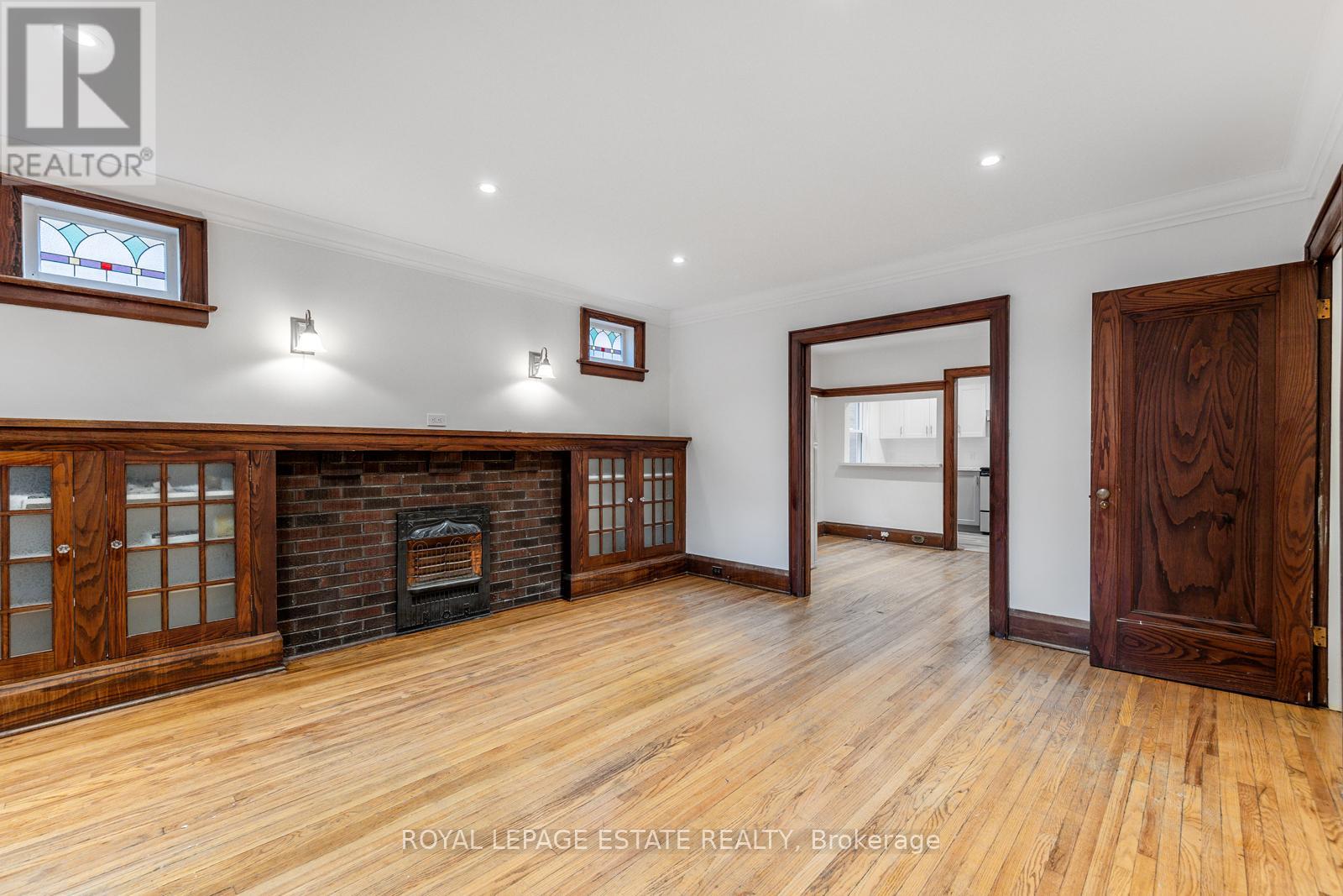 Main - 88 Glen Manor Drive, Toronto, Ontario  M4E 2X2 - Photo 8 - E13156022