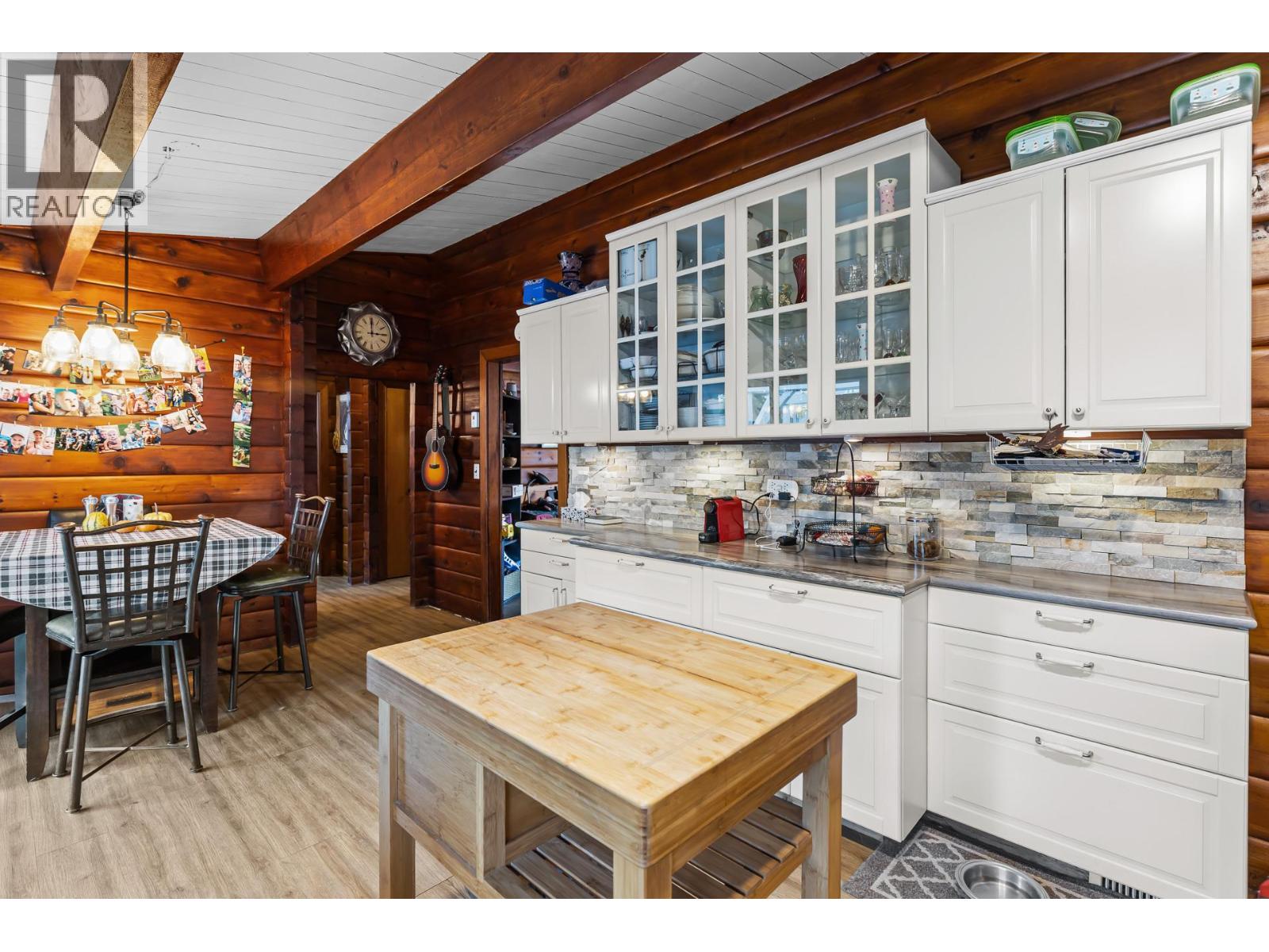 1210 Paradise Avenue, Sicamous, British Columbia V0E 0E8 - Photo 42 - 10388216