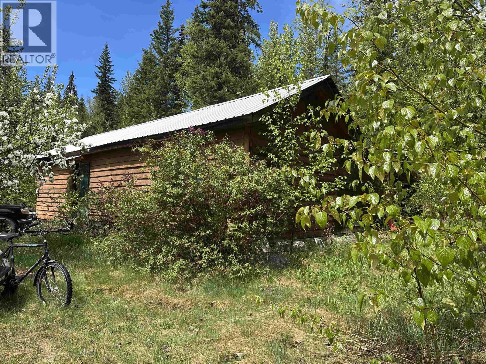 6348 Rosette Lake Road, Likely, British Columbia  V0L 1N0 - Photo 4 - R3125756