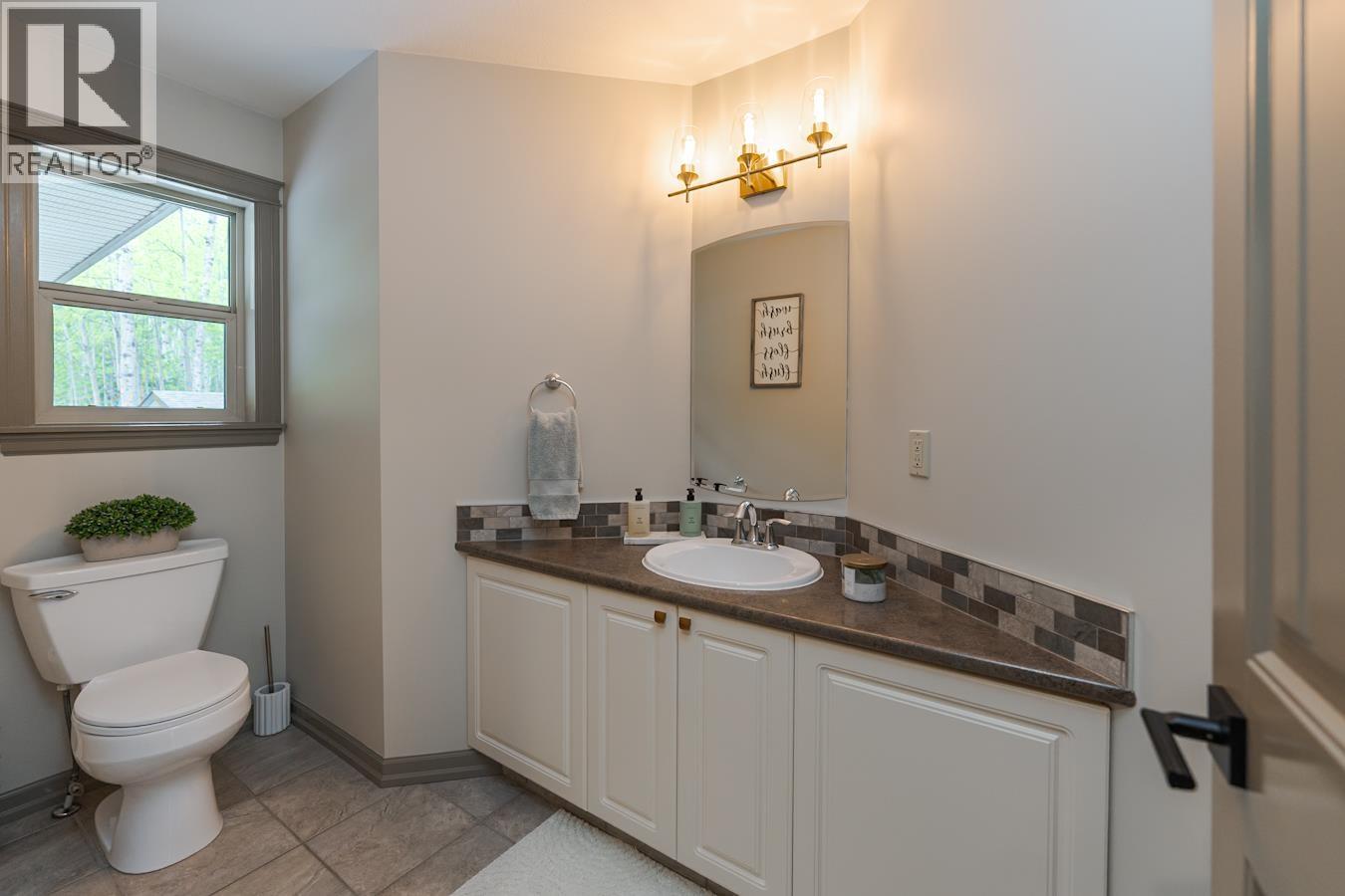 18625 Rondeview Road, Prince George, British Columbia  V2N 6K5 - Photo 13 - R3126120