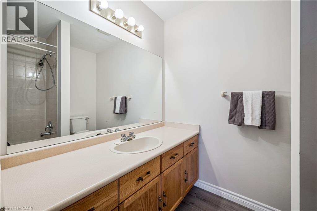 205 Highland Crescent Unit# 35, Kitchener, Ontario  N2M 5L7 - Photo 10 - 40828772