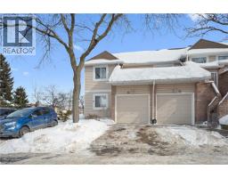 205 HIGHLAND Crescent Unit# 35, Kitchener, Ontario