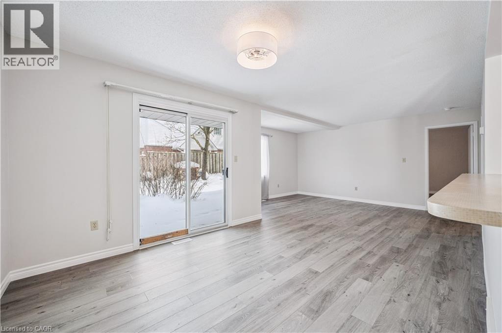 205 Highland Crescent Unit# 35, Kitchener, Ontario  N2M 5L7 - Photo 6 - 40828772