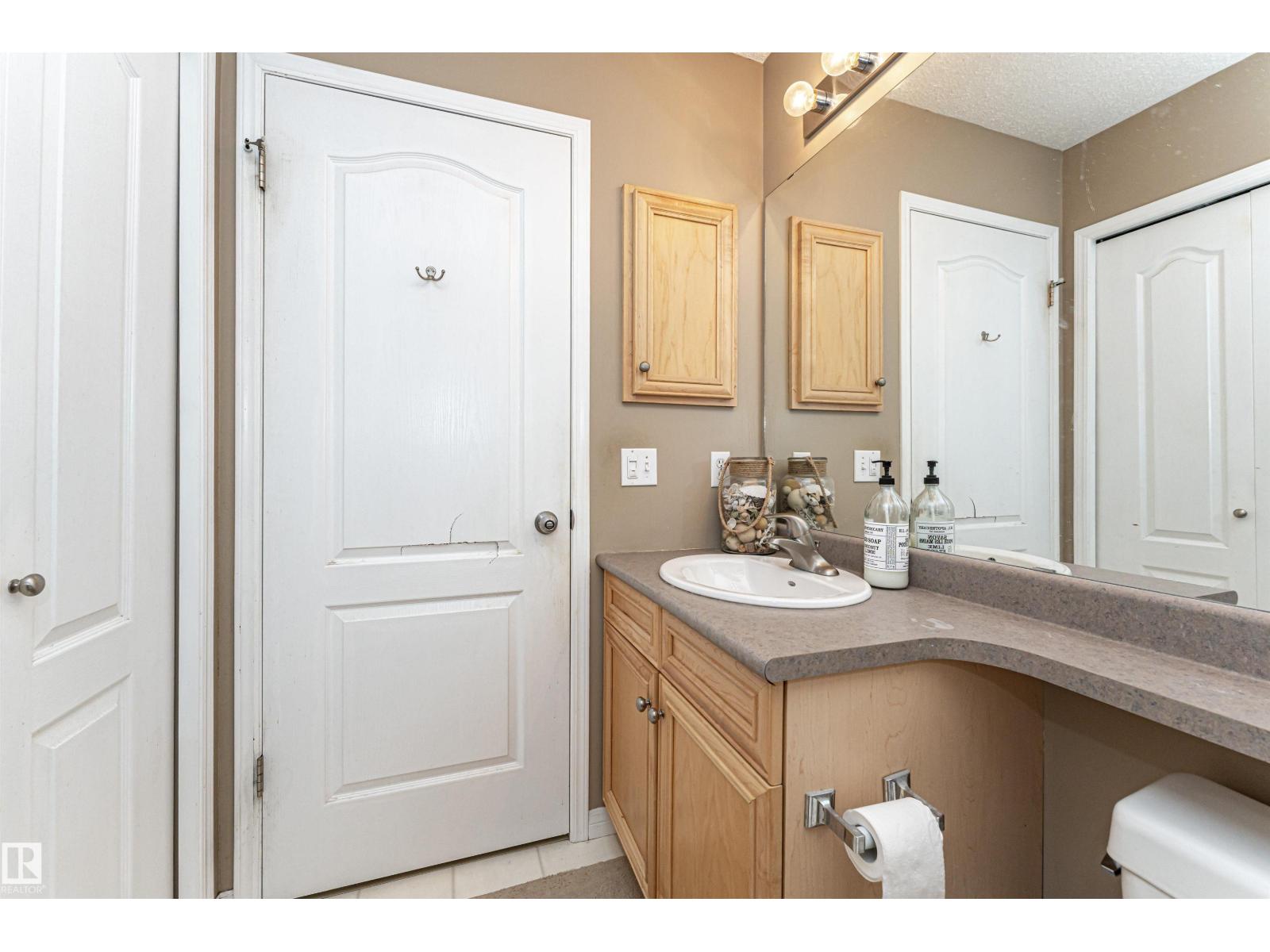 19047 51 Av NW, Edmonton, Alberta  T6M 2R6 - Photo 48 - E4476902