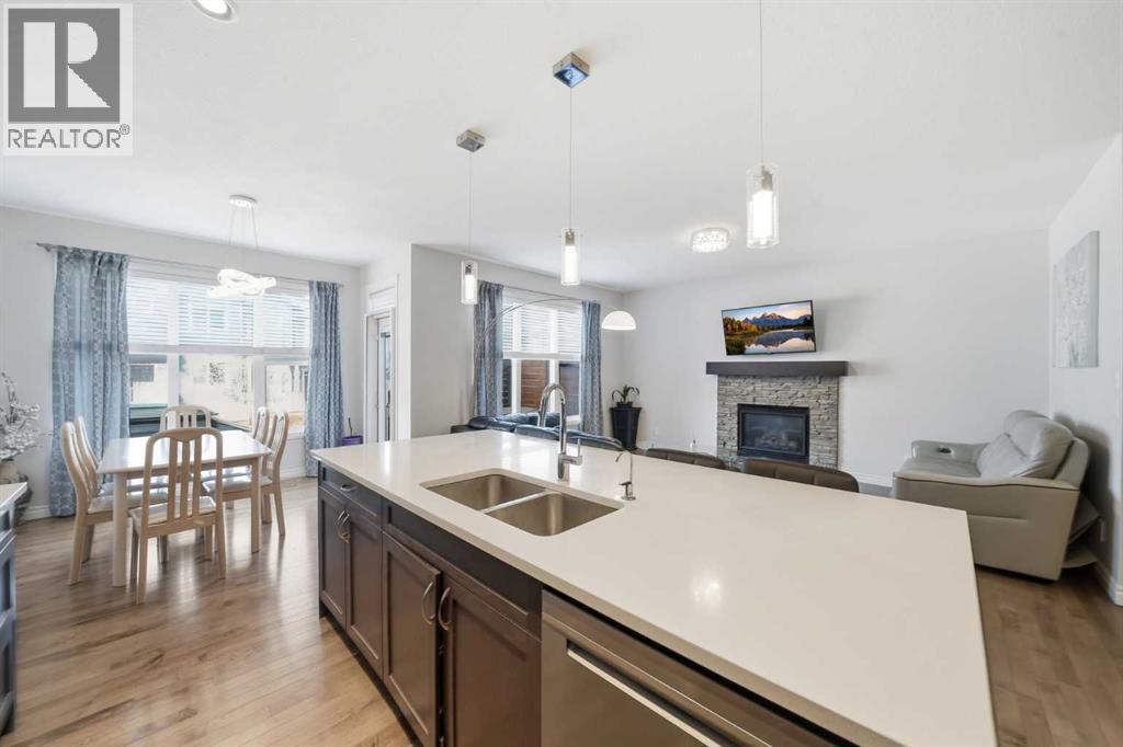 345 Evansglen Drive NW, Calgary, Alberta  T3P 0X7 - Photo 6 - A2303209