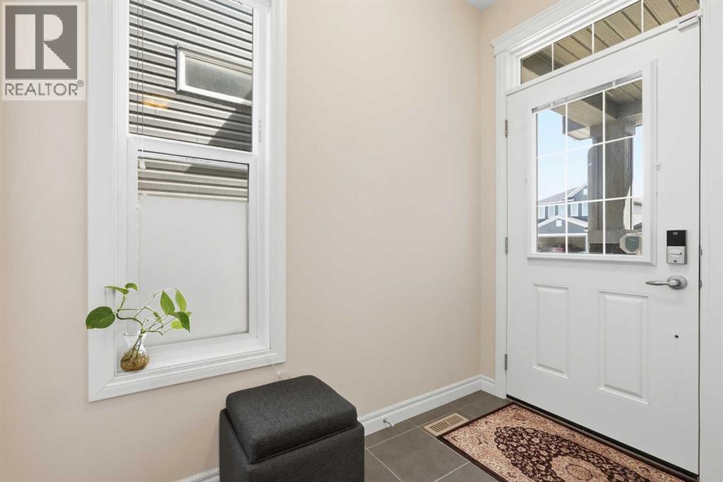 345 Evansglen Drive NW, Calgary, Alberta  T3P 0X7 - Photo 2 - A2303209
