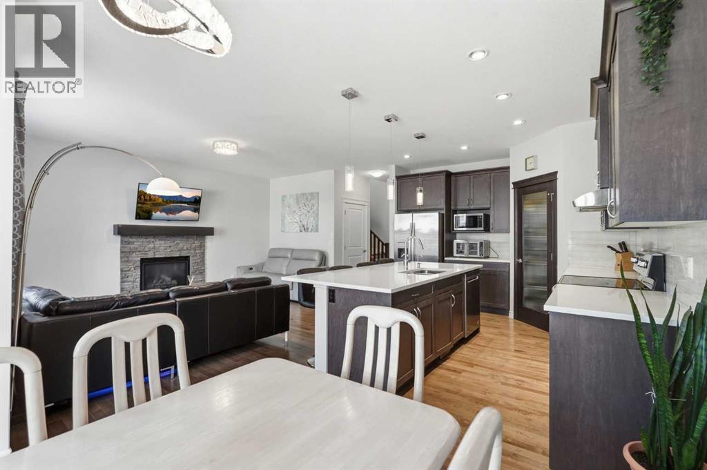 345 Evansglen Drive NW, Calgary, Alberta  T3P 0X7 - Photo 9 - A2303209