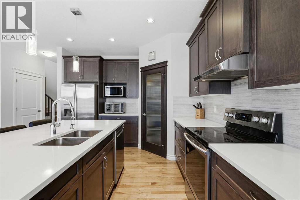 345 Evansglen Drive NW, Calgary, Alberta  T3P 0X7 - Photo 5 - A2303209