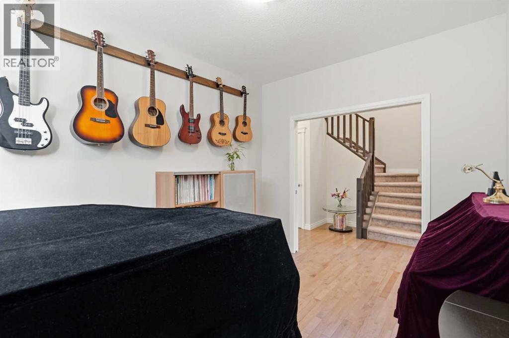 345 Evansglen Drive NW, Calgary, Alberta  T3P 0X7 - Photo 16 - A2303209