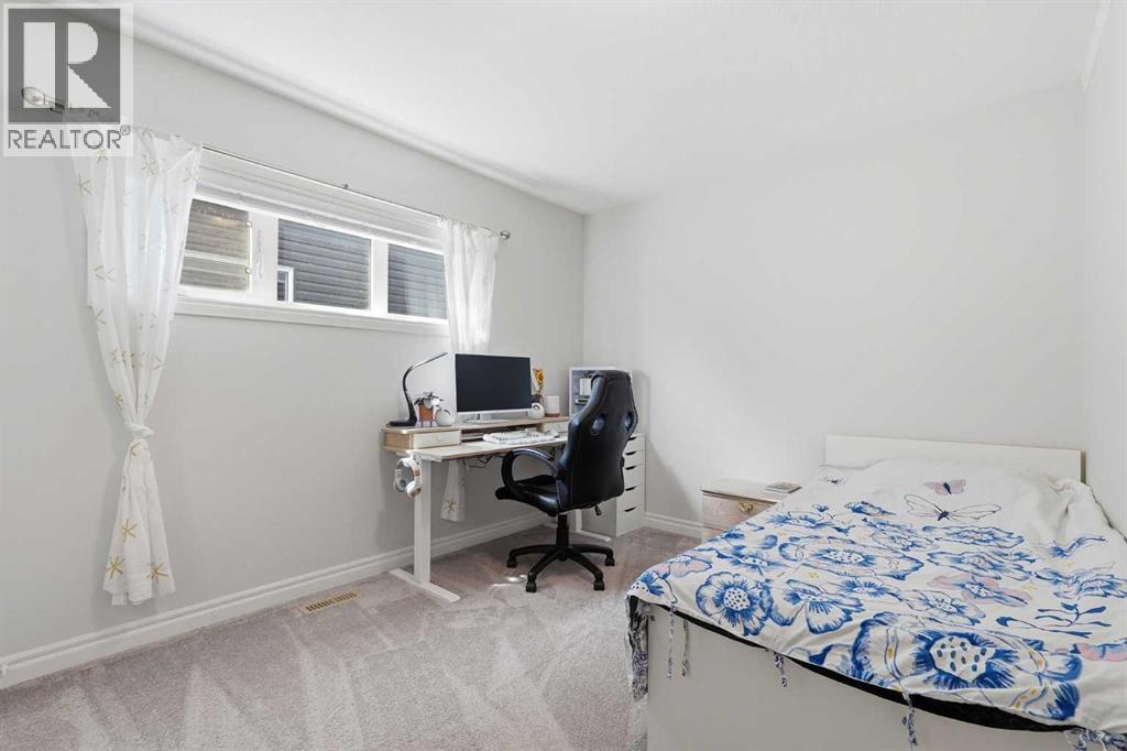 345 Evansglen Drive NW, Calgary, Alberta  T3P 0X7 - Photo 31 - A2303209