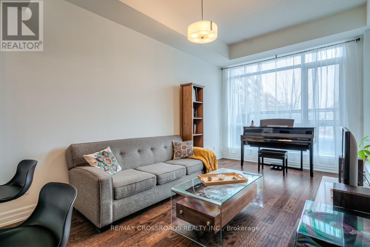 203 - 8110 Birchmount Road, Markham, Ontario  L6G 0E3 - Photo 5 - N13155890