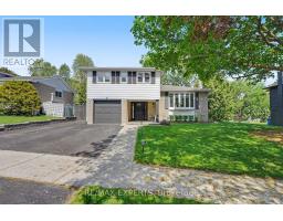 21 BIGWIN DRIVE, Aurora, Ontario