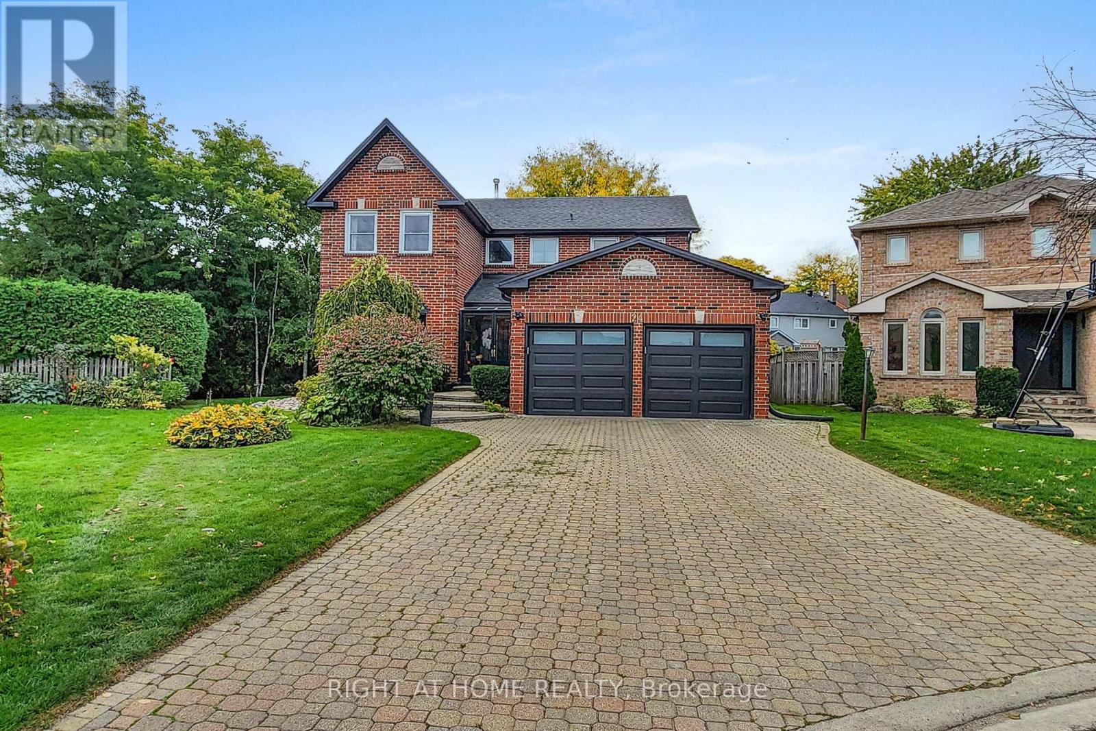 24 CUMMINGS COURT, Markham, Ontario